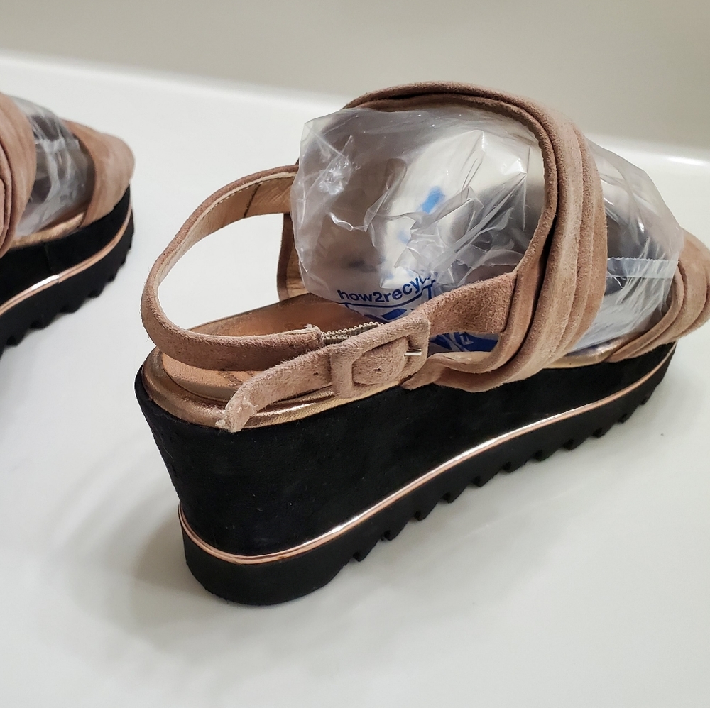 LUCA GROSSI Rigid Platform Wedge - Picture 7 of 12